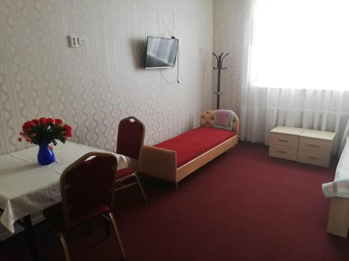 Керуен Сарайы, Гостиница Aral 외부 사진